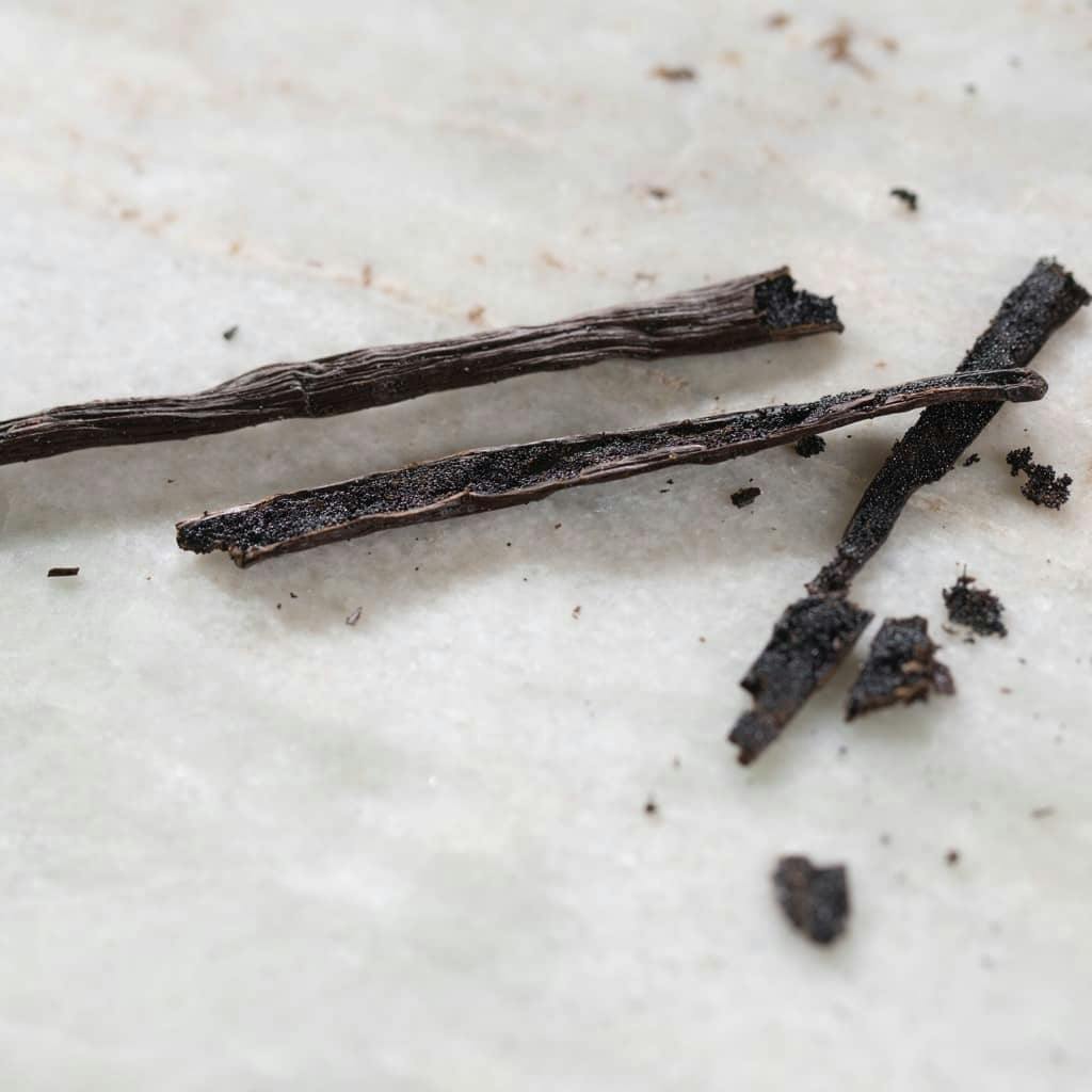 aufgeschnittene Vanilleschote