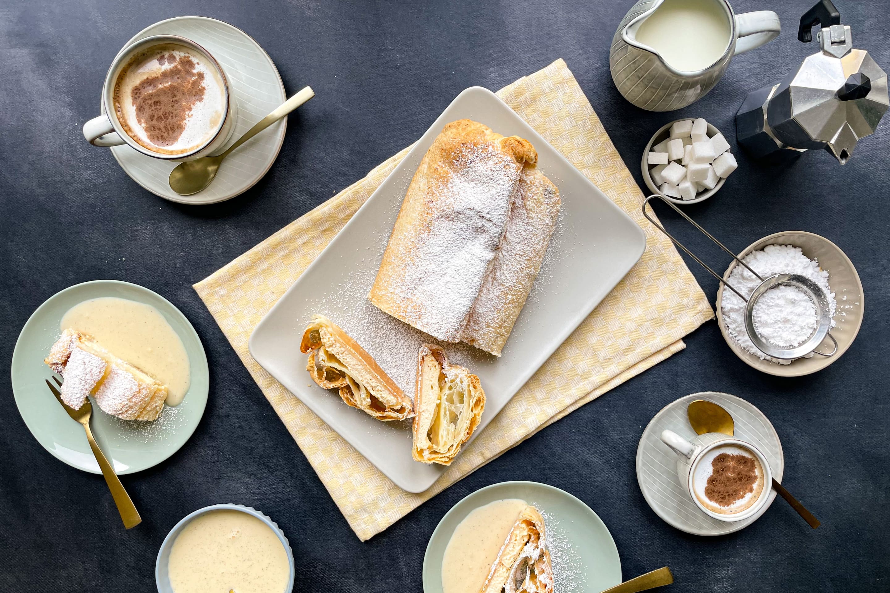 Topfenstrudel Mit Vanillesauce | Kotányi