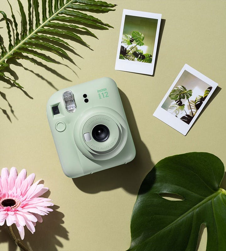 Mini 12 Lifestyle 05 Crop